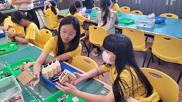 校外教學--日新自造教育及科技中心