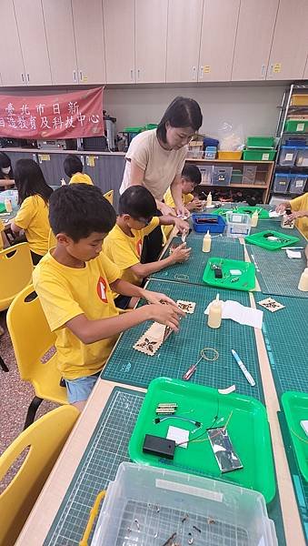校外教學--日新自造教育及科技中心
