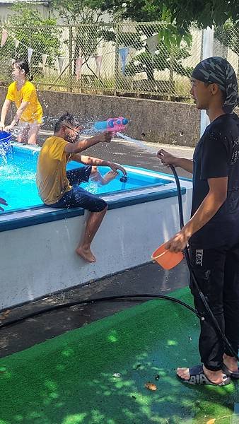 期末班遊