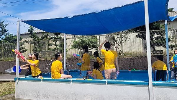 期末班遊
