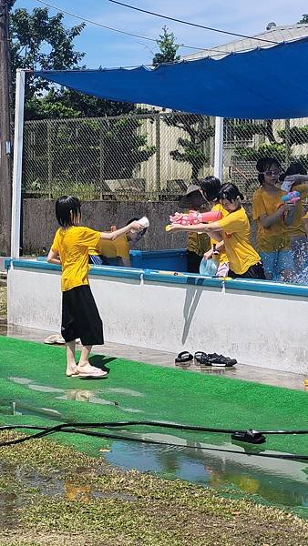 期末班遊