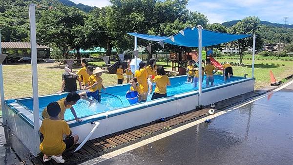 期末班遊