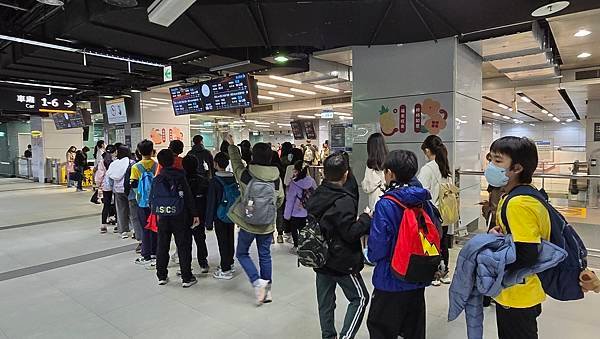 校外教學(Xpark水族館 &amp; 台灣高鐵探索館)