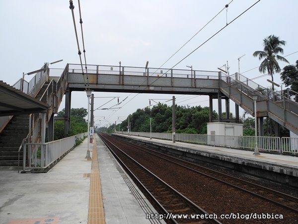 六塊厝車站8