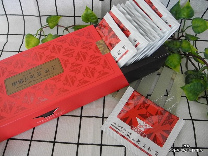 廖鄉長紅茶6.jpg