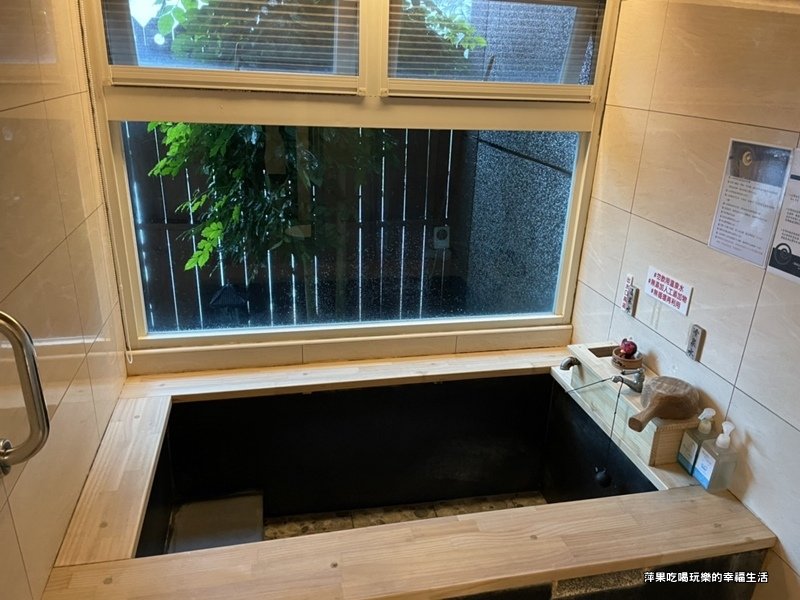 山灣水月20.jpg