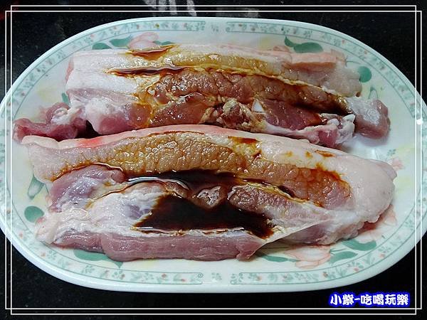 花椒小茴香醃五花 (4)4.jpg