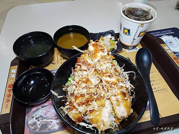 站立豬排咖哩丼 (1).jpg