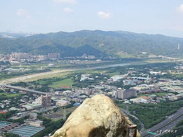 三峽鳶山山頂 (7).jpg