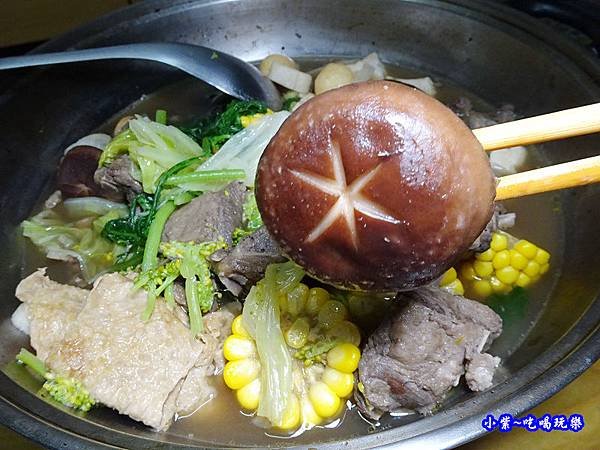 楓田農場-椴木香菇羊肉爐 (3).jpg