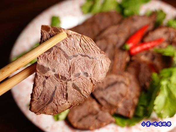 黑竹園滷牛肉 (5).jpg