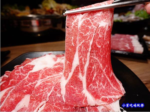 安格斯牛肉-蒙古紅蒙古火鍋桃園店  (1).jpg