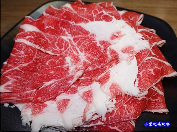 安格斯牛肉-蒙古紅蒙古火鍋桃園店  (3).jpg