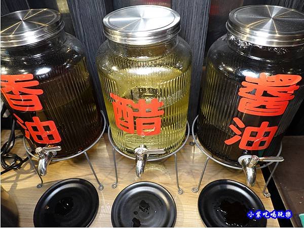 佐醬區醬料-蒙古紅蒙古火鍋桃園店  (2).jpg