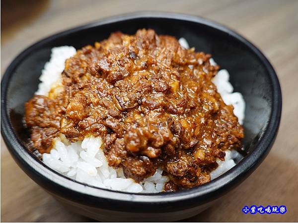 滷肉飯-蒙古紅蒙古火鍋桃園店.jpg