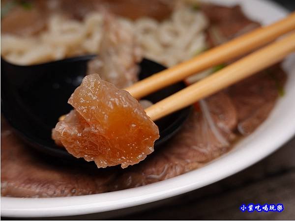 清燉半筋半肉牛肉麵-宅配神仙牛肉麵 (2).jpg