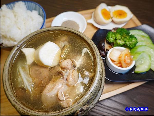 阿飛麻油雞飯-阿飛Brunch  (4).jpg