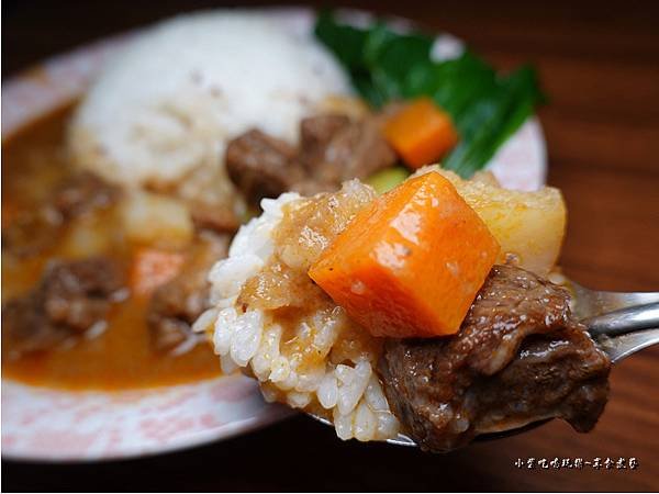 紅酒燉牛肉燴飯光光盒餐-醬醬醬調理醬包 (1).jpg