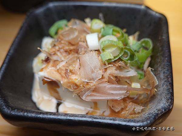 胡麻豆腐-大河屋微風南京店.jpg