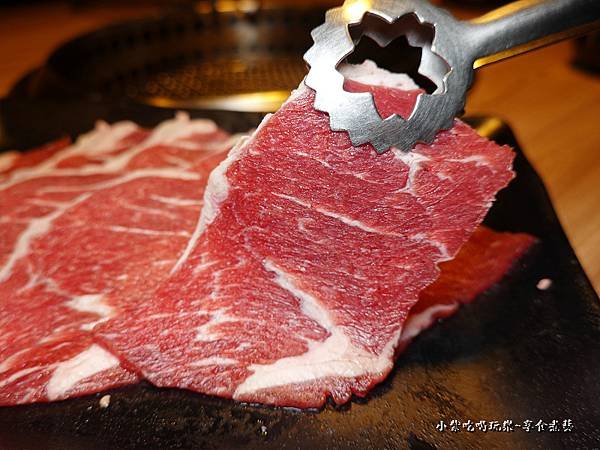 頂級黑牛翼板肉-2023赤富士桃園店 (3).jpg