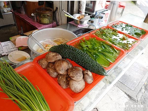 劉老爹魯肉飯平價山產美食-枕頭山魅力商圈  (3).jpg