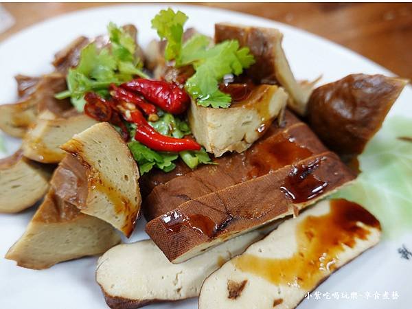 劉老爹魯肉飯平價山產美食-枕頭山魅力商圈  (13).jpg