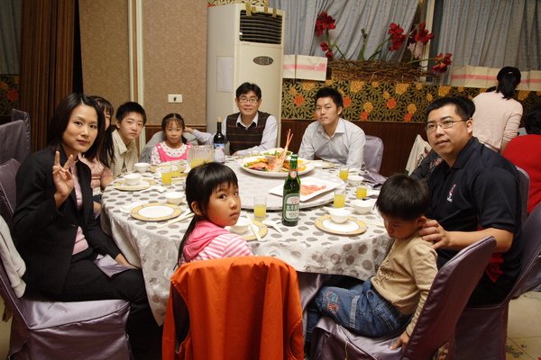 人超好的子軒一家人