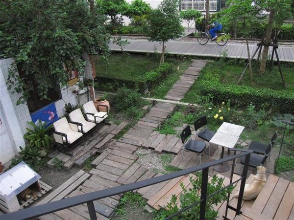 照片 071 (Small).jpg