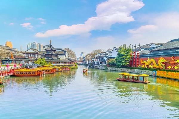 Sông Tần Hoài: Dòng Sông Biểu 