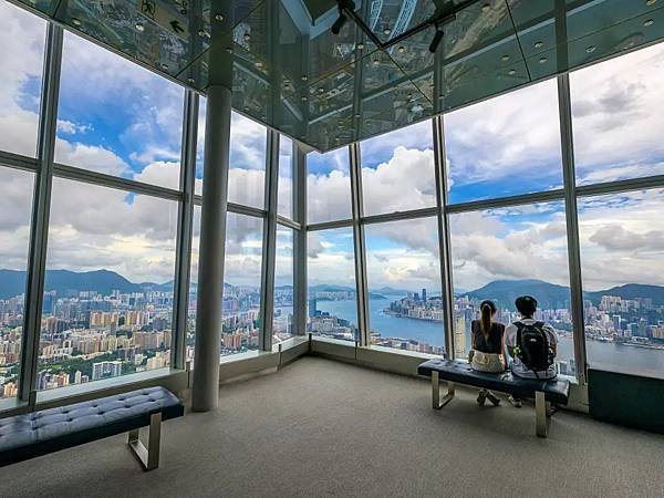 Sky100 – Đài Quan Sát Cao Nhất