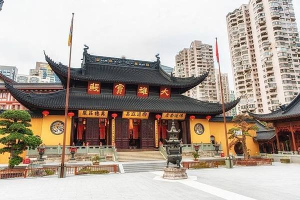 Chùa Phật Ngọc – Viên Ngọc Quý