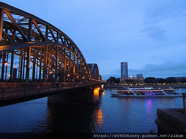 2019-08-17科隆霍亨索倫大橋 (7).jpg