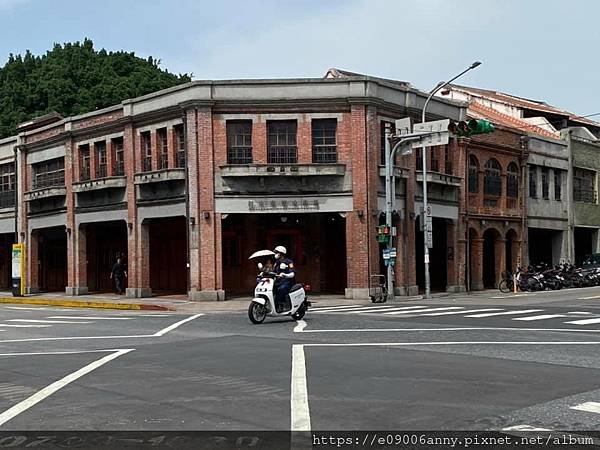 110.05.02台北萬華.西門町.大稻埕 (25).jpg