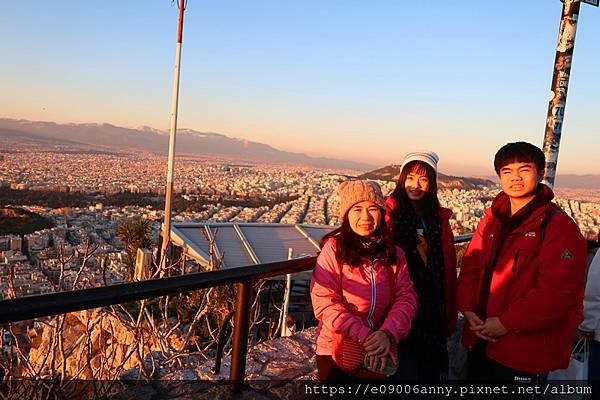 雅典呂卡維多斯山 (18).jpg