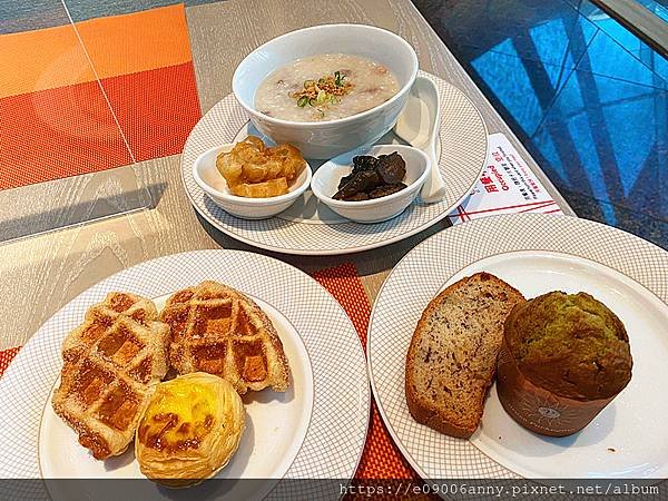 110.10.01CD甜蜜家到台北遠東香格里拉飯店一泊三食 (24).jpg