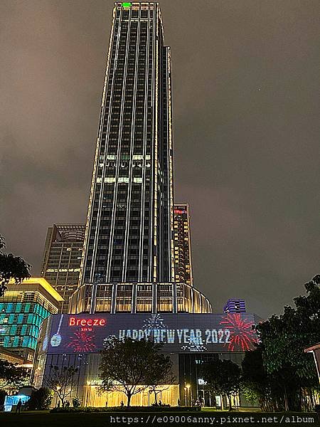 CD家住寒舍艾美酒店早餐後去市府廣場看演唱會.101跨年 (37).jpg