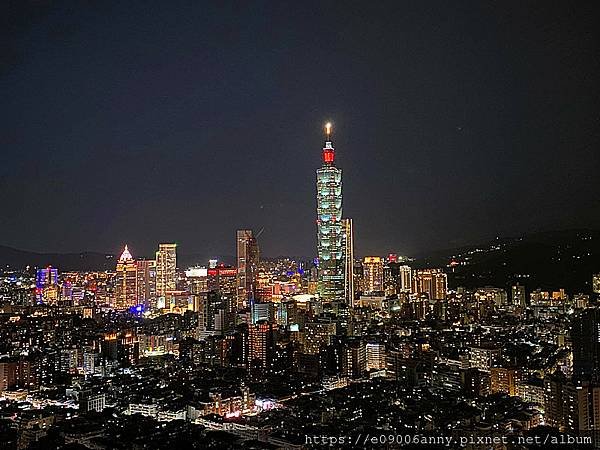 甜蜜CD家住台北遠東香格里拉早餐，泳池，健身房，三溫暖 (11).jpg