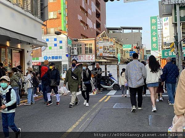 11201甜蜜CD家環島到台南高雄大崗山金鋒寺 (5).jpg