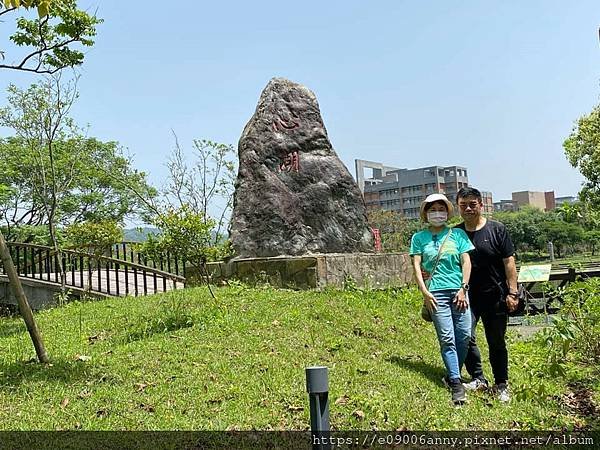 11204甜蜜CD家爬三峽鳶山福德坑山小百岳.到台北大學走走 (21).jpg