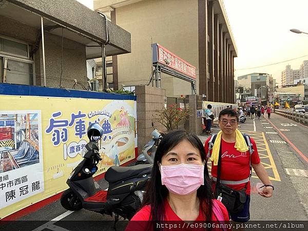 1120422甜蜜CD家跟著媽祖繞境早上從追分走到南瑤宮 (67).jpg