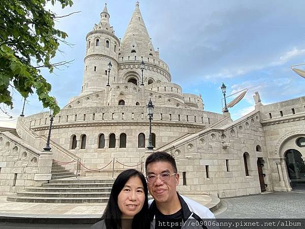 甜蜜CD家奧捷斯匈之旅2023-08-07-19h42m33Day8-5布達佩斯漁人堡的夕陽與夜晚.jpg