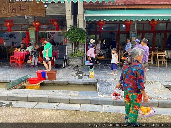 2024香港桂林陽朔馬來西亞檳城12日Day4-1  冠岩石灰岩溶洞+「佳佳酒樓」吃午餐0703 (7).jpg