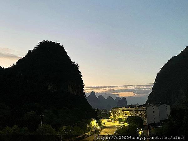 2024香港桂林陽朔馬來西亞檳城12日Day5-5陽朔「木童酒店」豪華大床含早餐介紹0704 (11).jpg