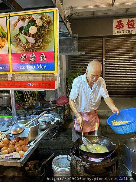 2024香港桂林陽朔馬來西亞檳城12日Day7-2抵達檳城，到旅舍附近牛干冬小食夜市吃晚餐0706 (21).jpg