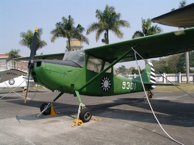 O-1G 獵鳥犬式空中管制機