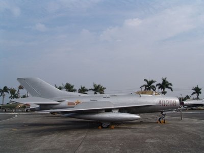 MiG-19 農夫式戰鬥機 Farmer　殲六　J-6