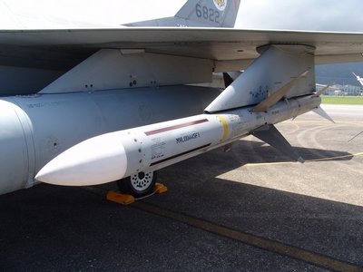 AIM-7M 麻雀中程空對空飛彈 Sparrow