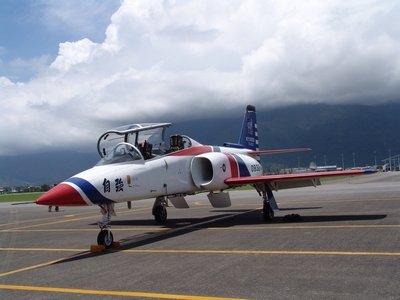 AIDC AT-3 Tzu Chang Trainer