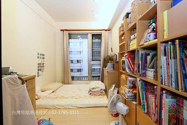 宏錦建設 東方晶典 0986940345邱奕錫