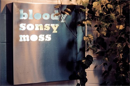 bloody-sonsy-moss